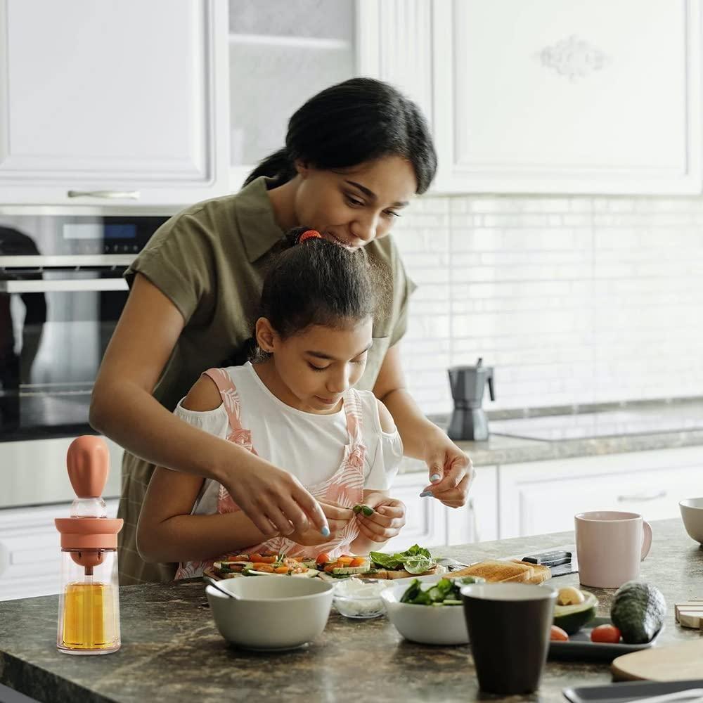 Oil Dispenser with Silicone Brush – 2-in-1 Design for Easy Cooking